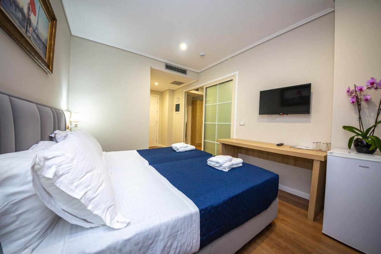 Class Hotel Ксамил Экстерьер фото