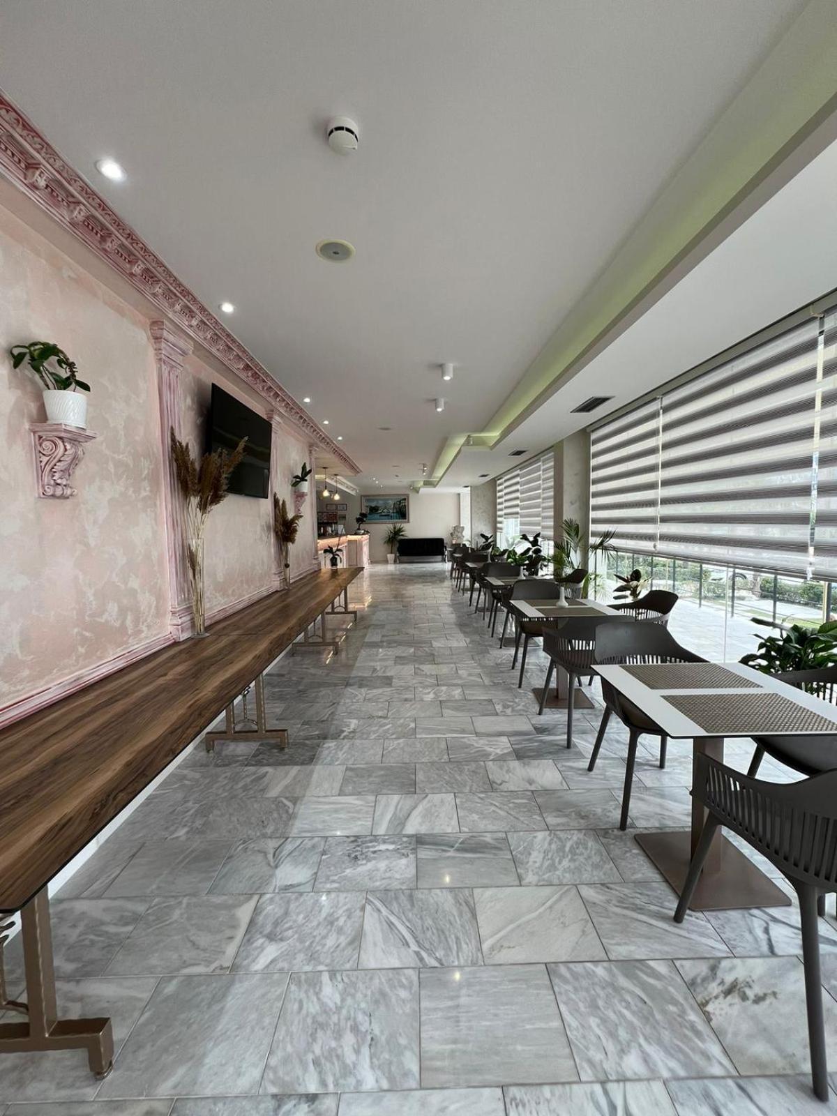 Class Hotel Ксамил Экстерьер фото